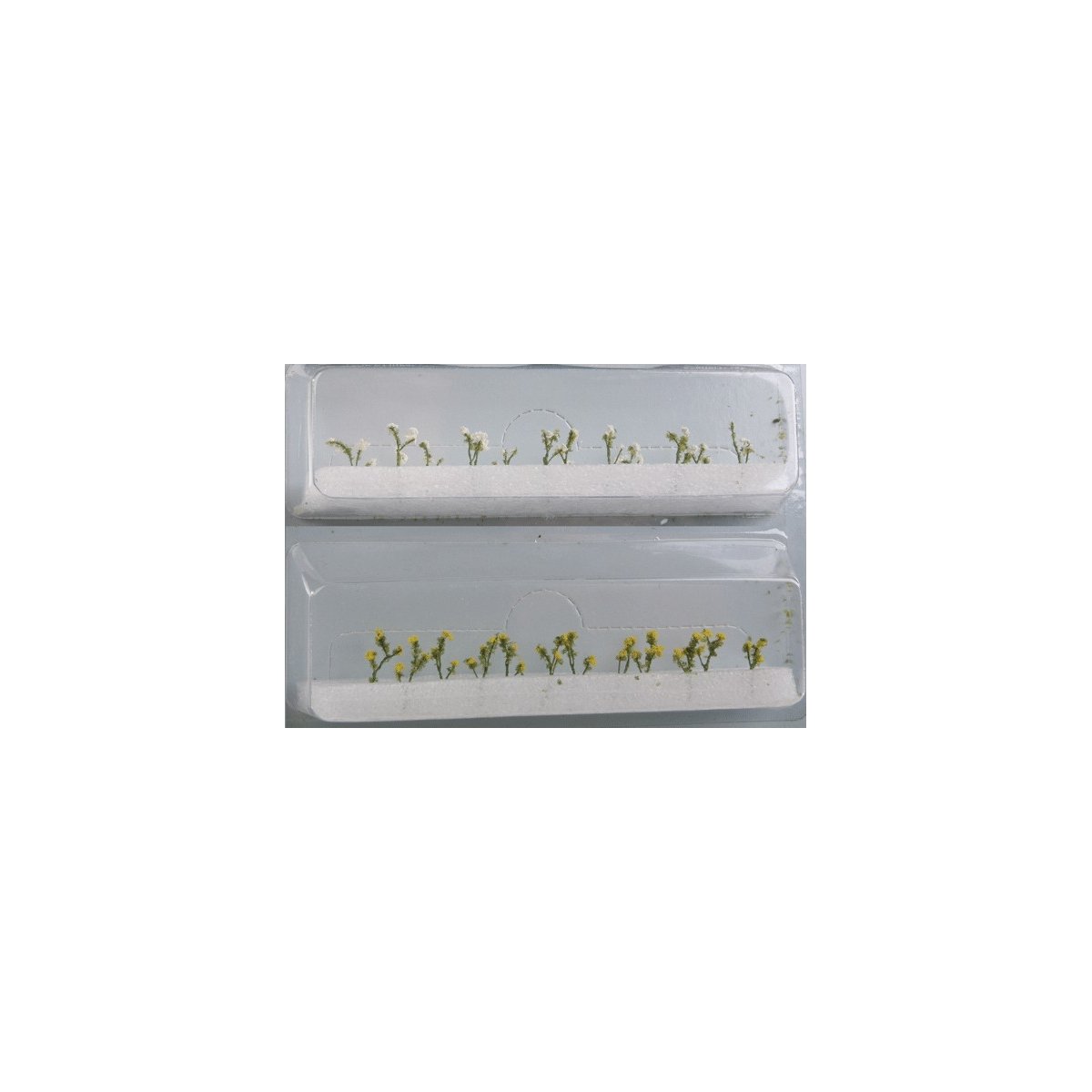 Daisies -- 1/2′ 1.3cm Tall pkg(24), HO JTT Miniature Tree 95543
