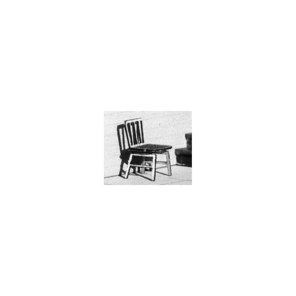 Wood Chairs KIT -- Straight pkg(4), HO B.T.S. 23016