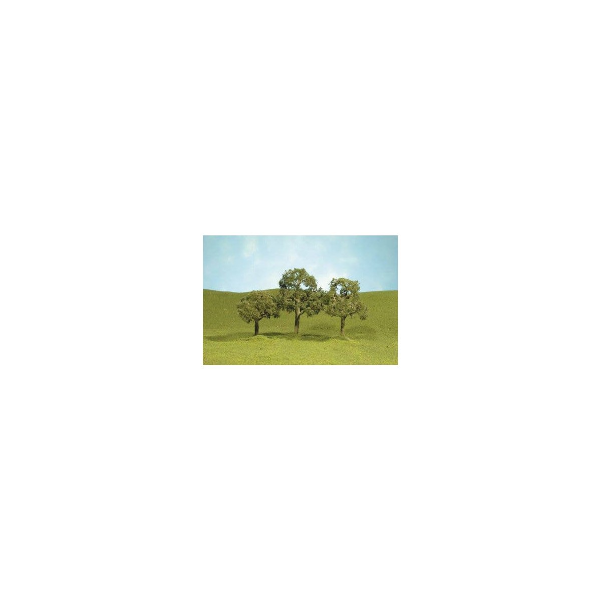 SceneScapes(TM) Layout-Ready Trees -- Walnut Trees 5′ pkg(2), O Bachmann Industries 32207