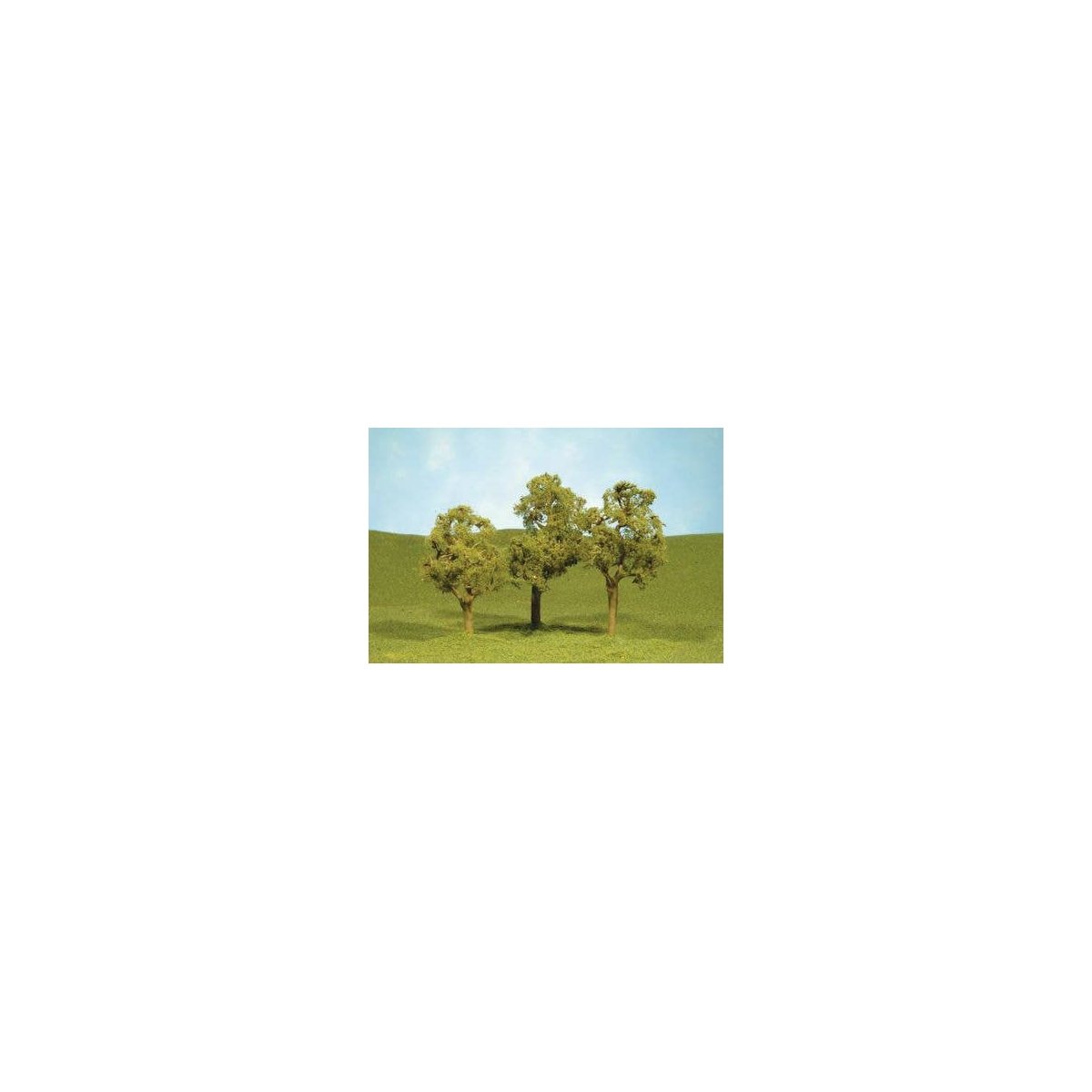 SceneScapes(TM) Layout-Ready Trees -- Elm Trees 5-1/2′ pkg(2), O Bachmann Industries 32208