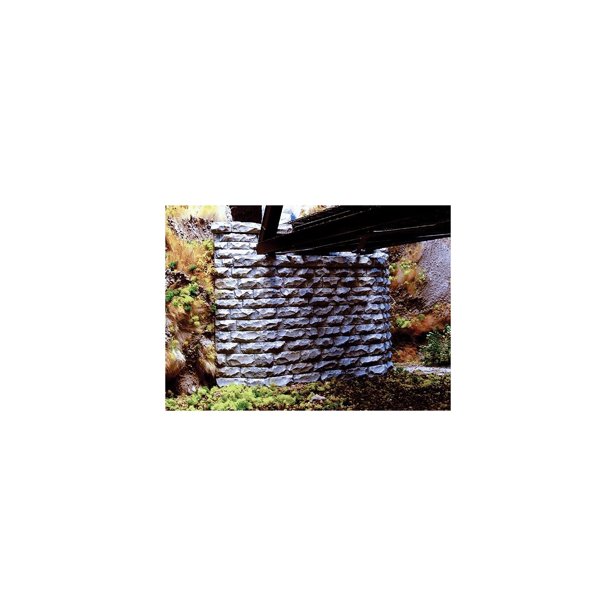 Single Cut Stone Tappered Abutment -- pkg(2) 3 x. 2.4′, N Chooch Enterprises 9860