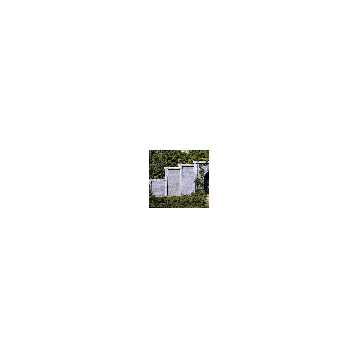 Retaining Walls (Hydrocal Plaster Castings) pkg(3) -- Concrete, ALL Woodland Scenics 1258