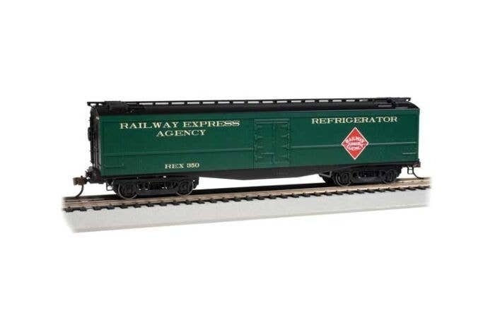 50′ Wood Express Reefer - Ready to Run -- Railway Express Agency 350 (Pullman Green, black, , HO, Bachmann Industries 75704