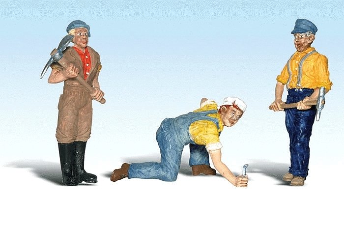 Scenic Accents(R) Figures -- Spike, Neil & Ty, G, Woodland Scenics 2542