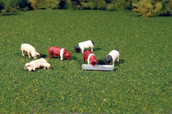 Animals -- Pigs pkg(9), O, Bachmann Industries 33168