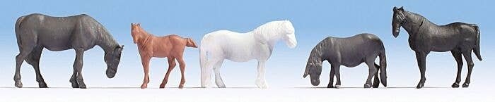 Horses -- pkg(5), HO, Noch Gmbh & Co 18215