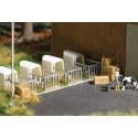 Veal Hut - Crate - Action Set -- Calf, Hut with Fence, Stable Tools, Hay Bales, HO, Busch Gmbh & Co Kg 7931