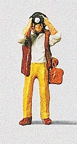 Railfan Photographer with Working Camera Flash -- Beige Pants, HO, East Coast Circuits 95100