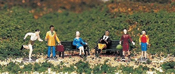 Figures -- People At Leisure pkg(6), HO, Bachmann Industries 42339