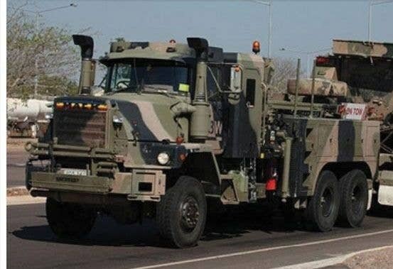 Mack R600 Wrecker/Tow Truck - Resin Kit, HO, Trident Miniatures 87202