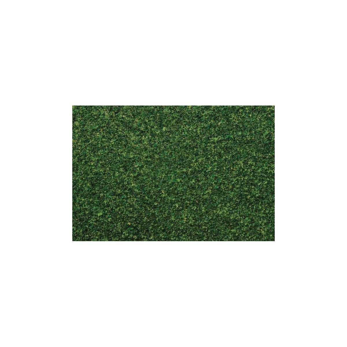 SceneScapes(TM) Grass Mat -- Green - 100 x 50′ 254 x 127cm, All Scales, Bachmann Industries 32901