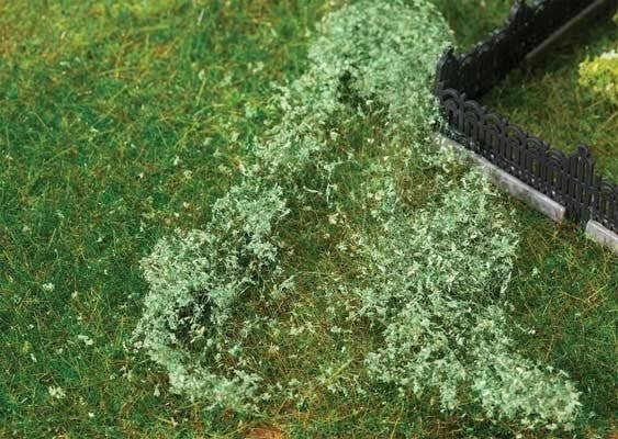 Clump Foliage -- Medium Green - Covers 7-7/8 x 11-13/16′ 20 x 30cm, HO, Faller Gmbh 181619