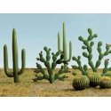 Mixed Cactus pkg(15) -- Height: 1/4 to 2-1/2′ .6 to 6.4cm, HO, Bachmann Industries 32513