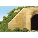Bridge Abutment Wing Walls -- Board-Formed Poured Concrete pkg(2), HO, Monroe Models 126