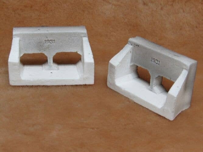 Concrete Culvert -- 2-5/16 x 1 x 1-3/8` 3 x 4` Scale Opening, 1931 Date Plate pkg(2), S, Pre-Size Model Specialities 526
