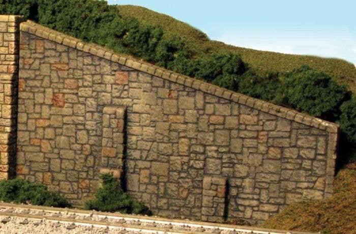 Bridge Abutment Wing Walls -- Random Stone pkg(2), HO, Monroe Models 105