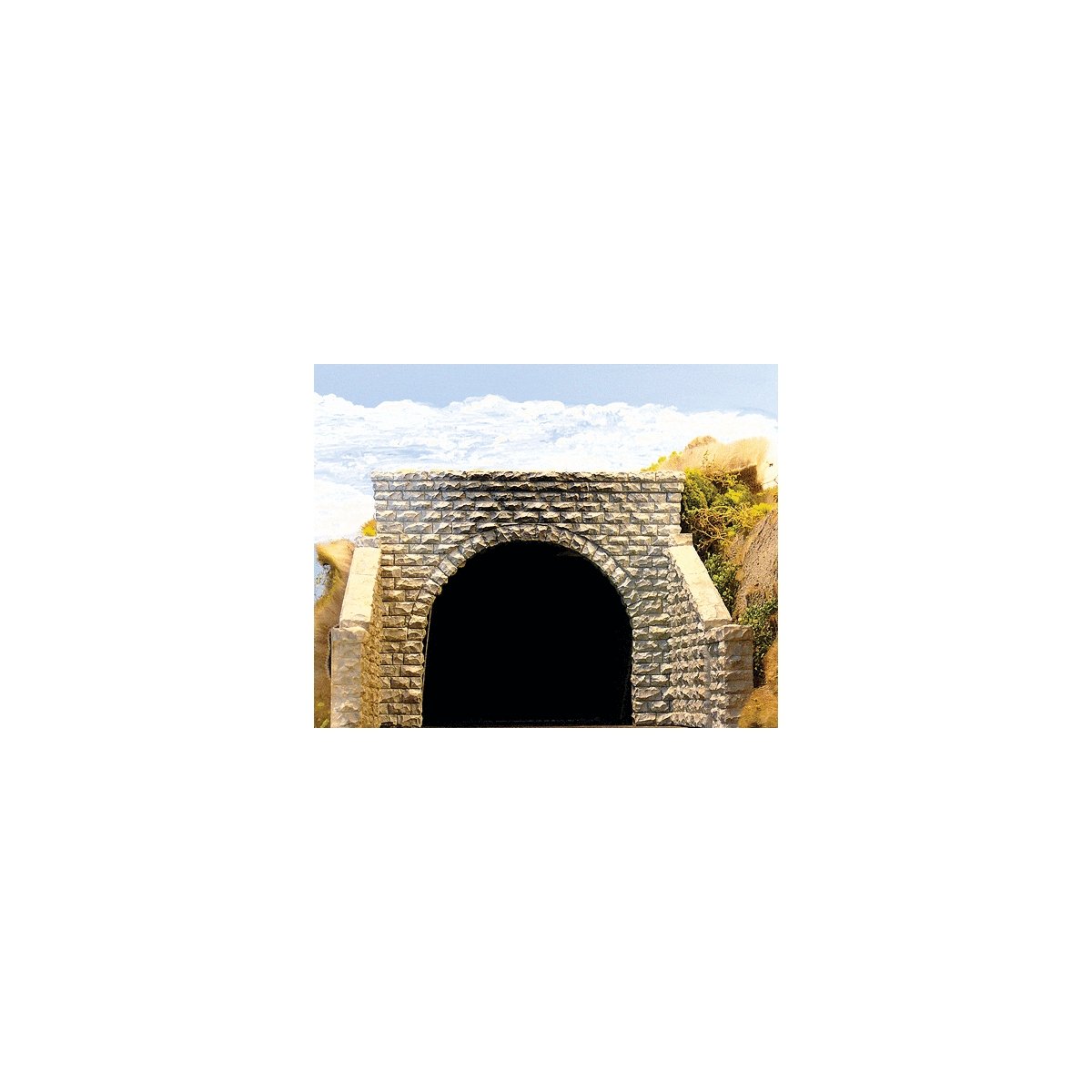 Double-Track Cut Stone Tunnel Portal -- 6 x 5-1/8′ 15.2 x 13cm, HO, Chooch Enterprises 8350