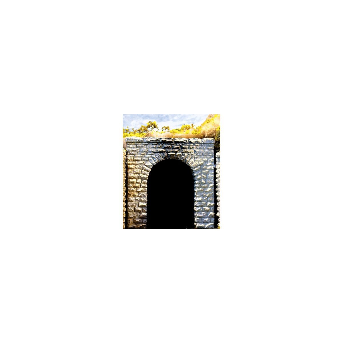 Single-Track Cut Stone Tunnel Portal 2-Pack -- 2-1/2 x 2-1/2′ 6.2 x 6.2cm, N, Chooch Enterprises 9740