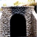 Single-Track Random Stone Tunnel Portal 2-Pack -- 2-3/4 x 2-1/2′ 7 x 6.4cm, N, Chooch Enterprises 9760