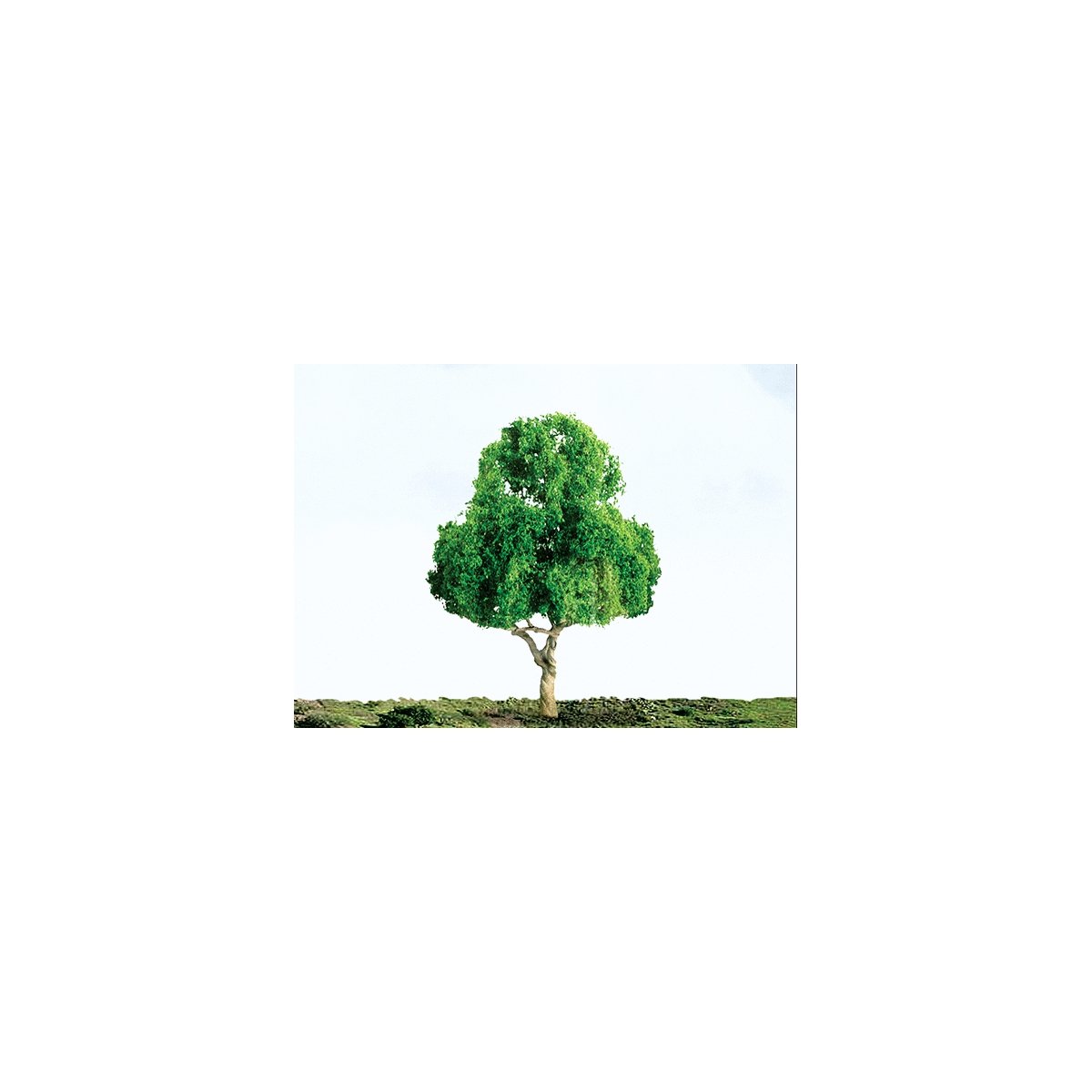 Deciduous Trees - Professional Series -- 1-1/2′ 3.8cm pkg(4), N, JTT Miniature Tree 94297