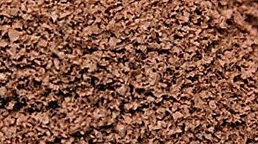 SuperLeaf Scale Model Leaf Flake 16oz Shaker -- Sandstone, All Scales, Scenic Express 6422