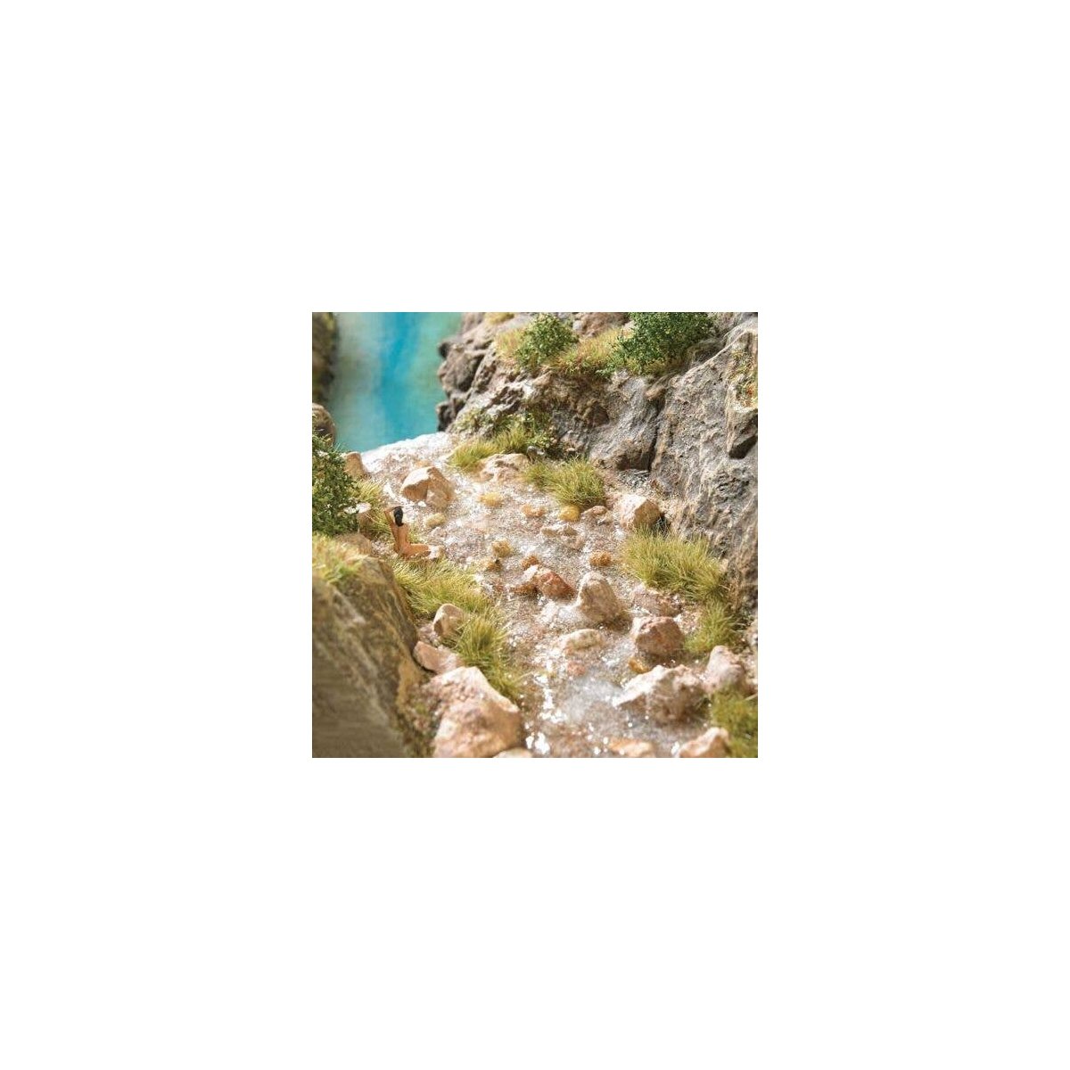 Modeling Water -- Clear 8.5oz 250ml, All Scales, Busch Gmbh & Co Kg 7580