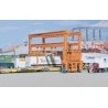 MI-JACK Translift(R) Intermodal Crane -- Kit - 7-3/8 x 3-3/4′ 18.7 x 9.5cm, HO, Walthers Cornerstone 3122