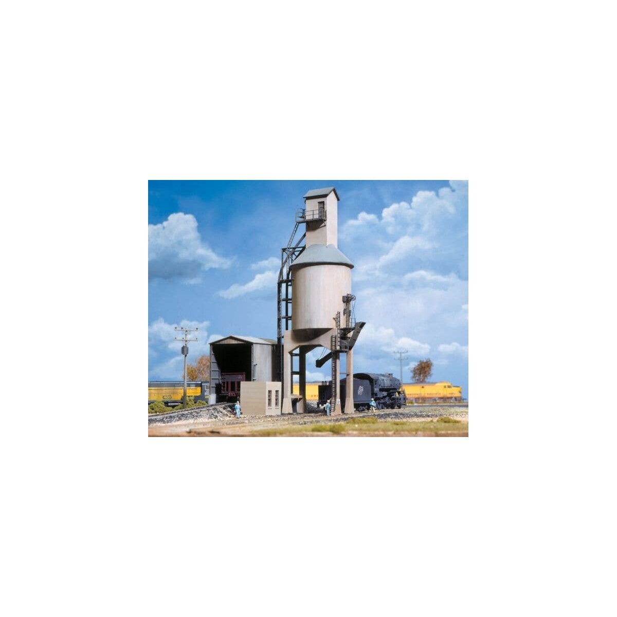 Concrete Coaling Tower -- Kit - Tower & Shed: 6-3/8 x 4-1/8 x 11′ 10.5 x 16.2 x 27.9cm, HO, Walthers Cornerstone 3042