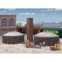 Brick Kilns 2-Pack -- Kit - Each 4-7/8 x 2-7/32′ 12.4 x 5.6cm, HO, Walthers Cornerstone 4100