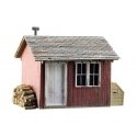 Work Shed - Built-&-Ready(R) Landmark Structures(R) -- Assembled - 2-11/32 x 1-15/16 x 1-15/16′ , HO, Woodland Scenics 5057