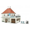 House with Workshop -- Kit - 16.2 x 12.5 x 14.5cm, HO, Kibri 38202