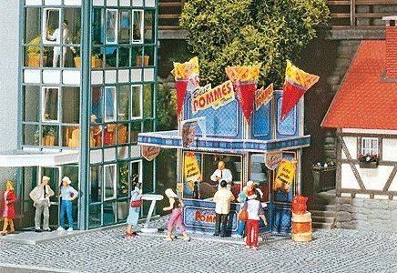 French Fry Booth - Kit -- 2-1/16 x 3 x 2-7/16′ 5.2 x 7.5 x 6.1cm, HO, Faller Gmbh 140444