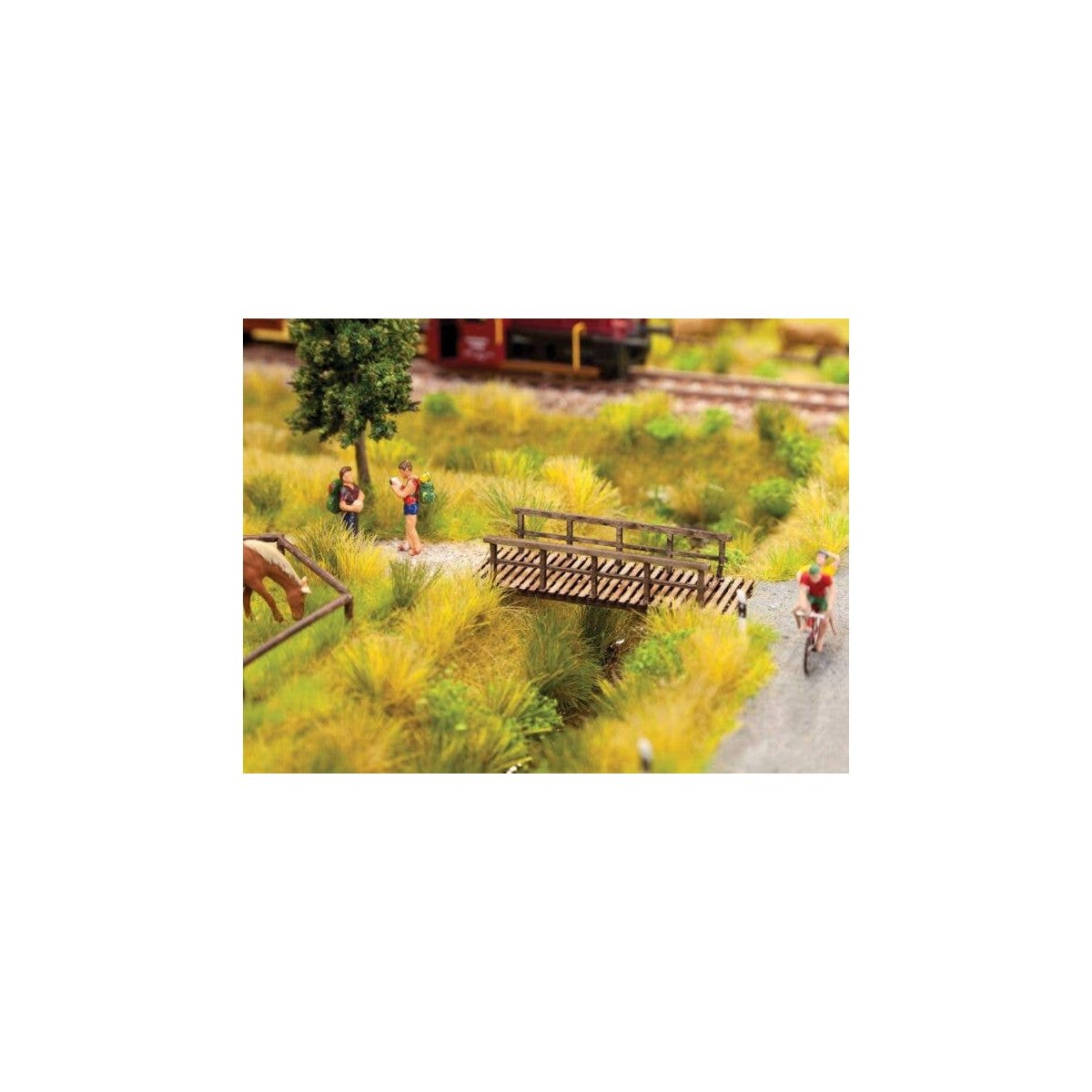 Small Foot Bridge -- Laser-Cut Wood Kit - 1-1/4 x 1/5 x 5/16′ 3.3 x 1.2 x .8cm, N, Noch Gmbh & Co 14620