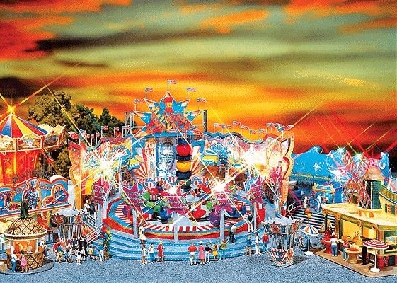 Carnival Rides - Breakdancer 1 w/2 Ticket Booths, HO, Faller Gmbh 140461