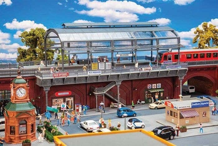 Double-Track Elevated Urban Train Station with Glass Train Shed -- Kit - 14-3/16 x 7-7/8 x 7-13/16′, HO, Faller Gmbh 120580