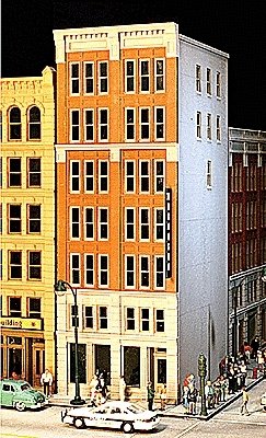 Magnuson International -- Kit - 5 x 3.75 x 10.5′ 12.7 x 9.5 x 26.6cm, HO, Lunde Studios 28