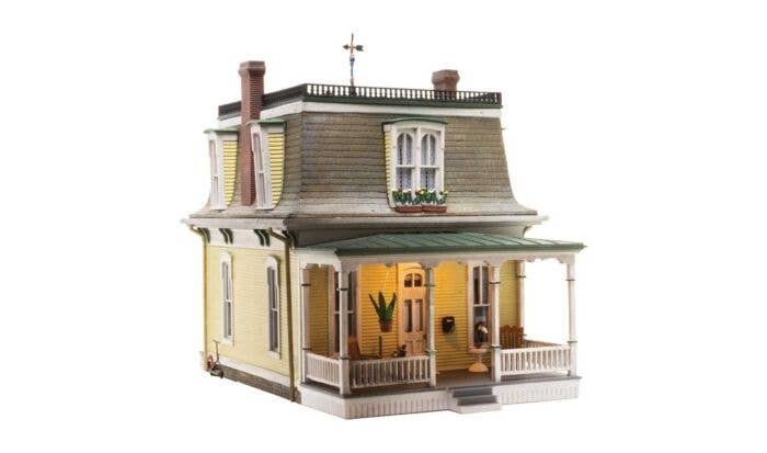 Built-&-Ready Landmark Structures(R) - Assembled -- Home Sweet Home - 2-5/16 x 3-15/16 x 2-3/4′ , N, Woodland Scenics 4939