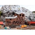 Old Coal Mine - Painted Kit -- 7-7/8 x 7-1/4 x 4-1/8′ 20 x 18.5 x 10.6cm, N, Faller Gmbh 222205