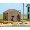 Dilapidated North American House -- Laser-Cut Kit - 2-3/8 x 2-3/8 x 2-3/8′ 6 x 6 x 6cm, HO, Busch Gmbh & Co Kg 9718