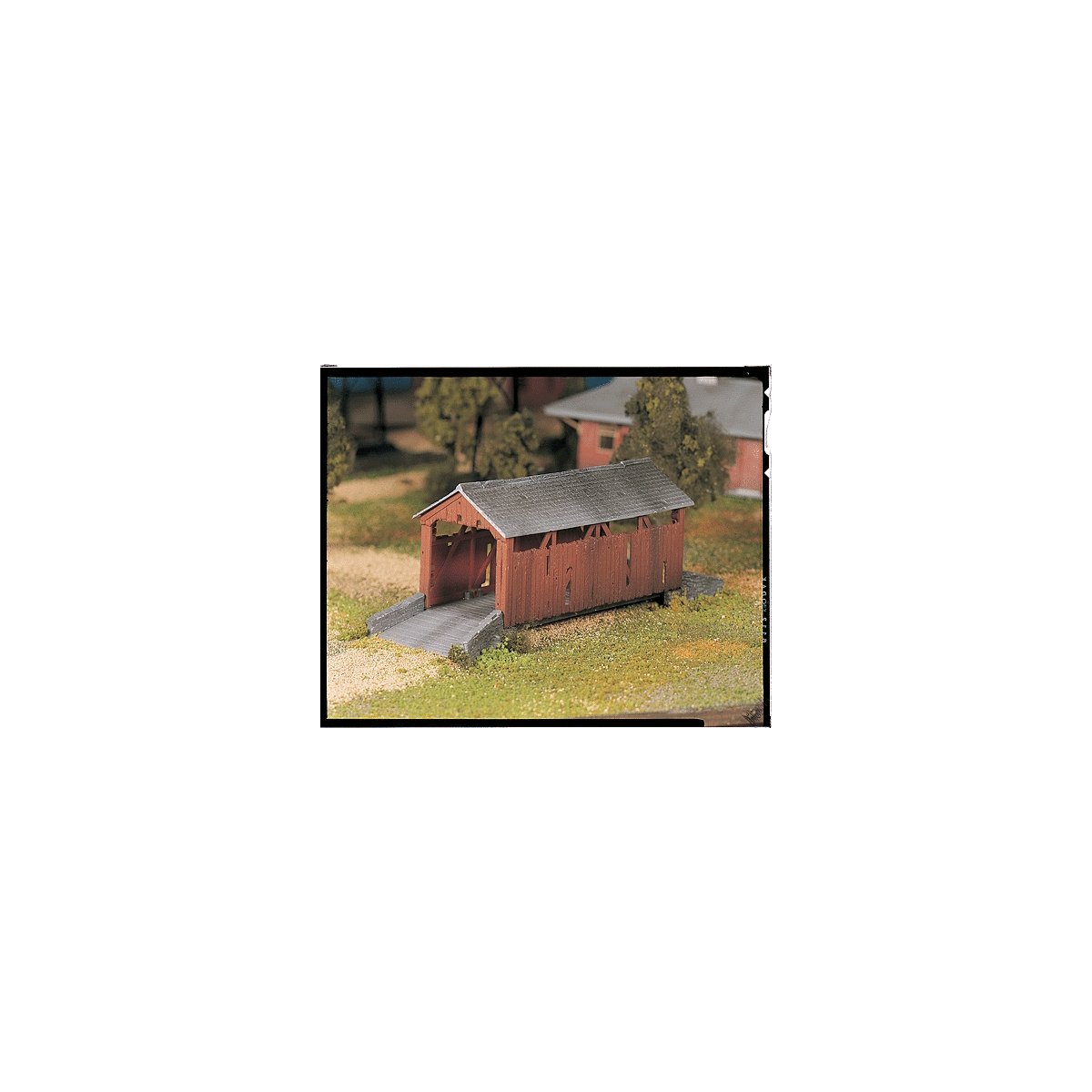 Plasticville U.S.A.(R) Classic Kits -- Covered Bridge, O, Bachmann Industries 45992