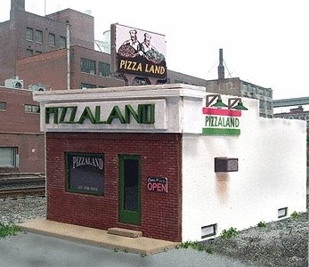 Pizzaland -- Kit - 2-1/4 x 4′ 5.7 x 10.2cm, HO, Blair Line 196