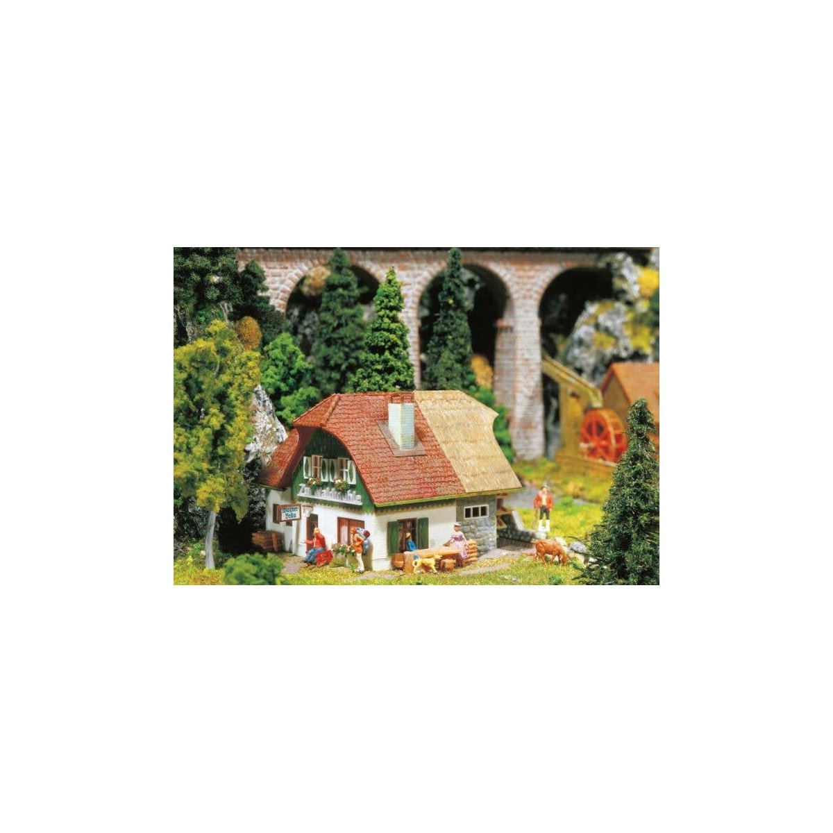 Black Forest Mill -- Kit - 5-11/16 x 4-3/4 x 3-1/8′ 14.5 x 12 x 8cm, HO, Faller Gmbh 131210