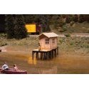 Laser-Cut Wood Kit -- Fisherman`s Shanty - 3-9/64 x 1-1/2 x 2-1/8` 8 x 3.7 x 5.4cm, HO, Walthers SceneMaster 4110