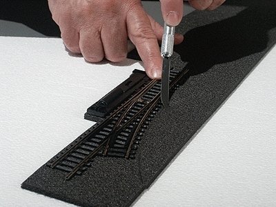 Track-Bed Roadbed Material -- 5 x 24 x 3/16′ 12.7 x 61 x .5cm pkg(6), HO, Woodland Scenics 1470