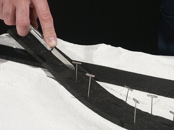 Track-Bed Roadbed Material -- Standard Track Profile pkg(12), HO, Woodland Scenics 1471