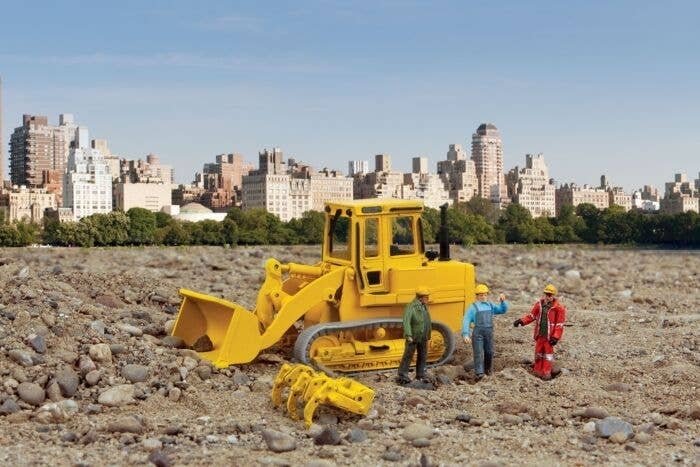 Tracked Loader -- Kit, HO, Walthers SceneMaster 11009