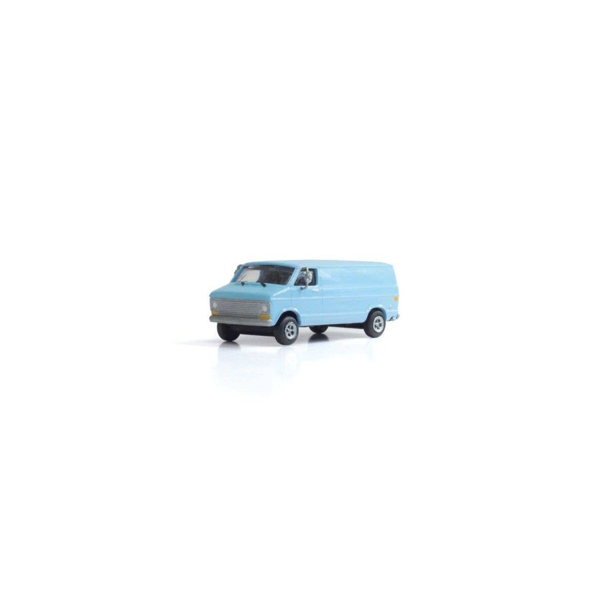 Modern Era Vehicles -- Passenger Van (Light Blue), HO, Woodland Scenics 5362