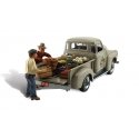 AutoScenes(R) - Assembled -- Paul′s Fresh Produce, HO, Woodland Scenics 5561