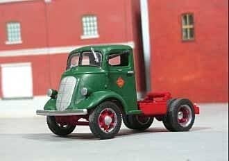 1937 Studebaker Highway Tractor - Resin Kit -- Undecorated, O, SYLVAN SCALE MODELS 365