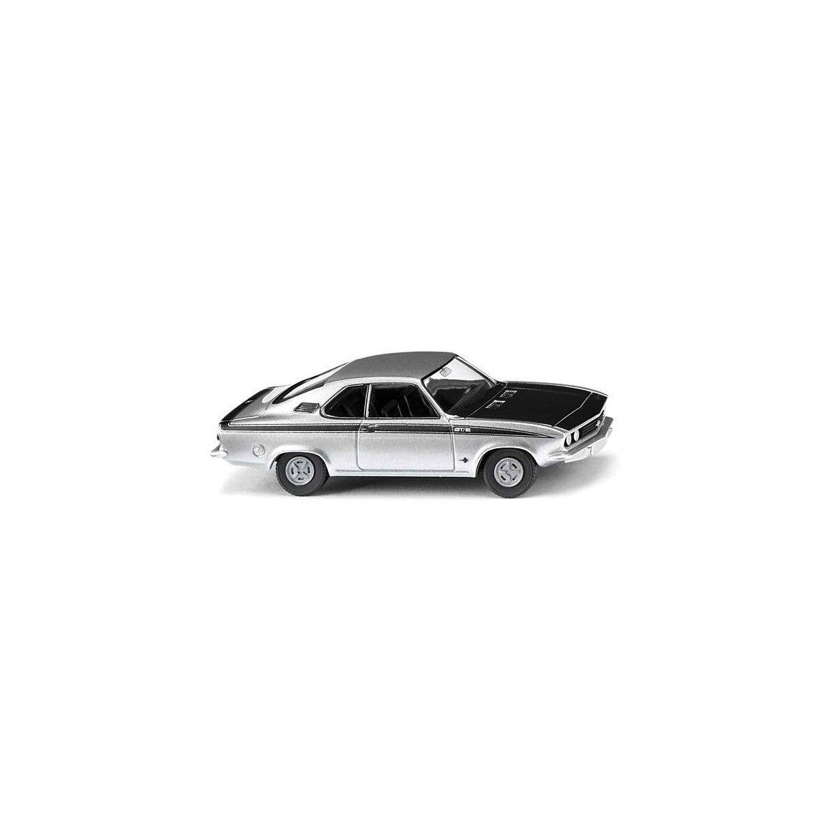 1970-1974 Opel Manta A GT/E 2-Door Hardtop - Assembled -- Silver, Black, HO, Wiking 82712